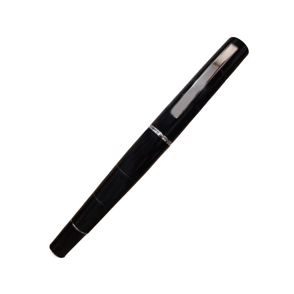 Delta Oblo Black Resin with Rhodium Trim Fountain Pen – Broad Nib