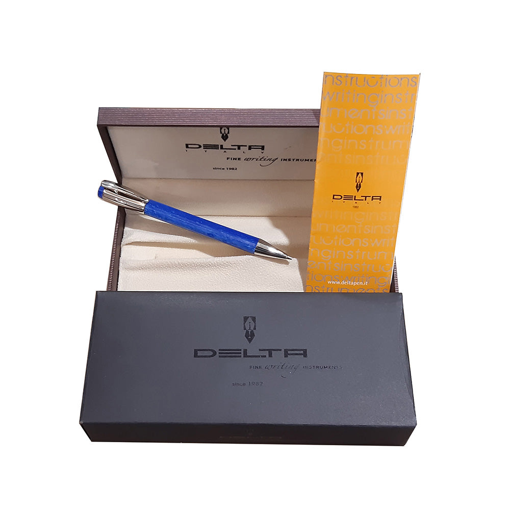 Delta Mask 6-0.7 Light Blue Resin with Chrome Trim Mechanical Pencil