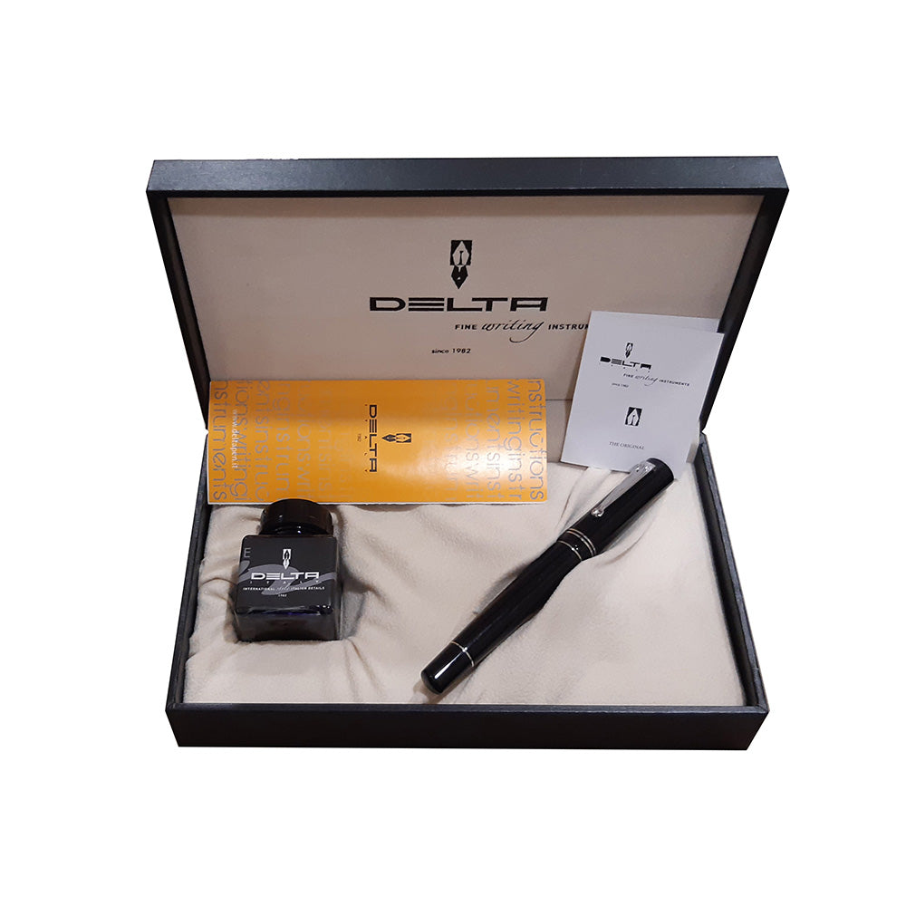 Delta The Journal Black Resin with Rhodium Trim Fountain Pen – 18Kt Gold Fusion Medium Nib