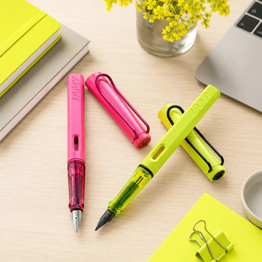 Lamy Safari OC9 Neon Pink with Polished PVD Trim Fountain Pen (Special Edition)