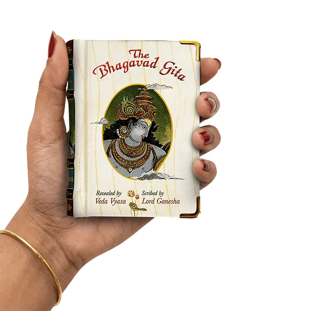 Nightingale The Bhagavad Gita Wooden Box Edition A7 - English