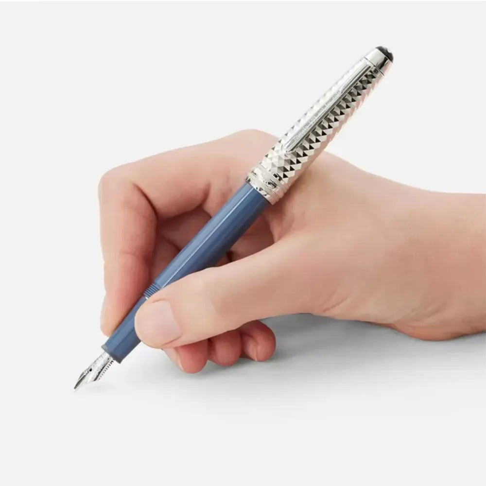 Montblanc Meisterstück Glacier Doue Blue Resin with Platinum-Coated Trim Fountain Pen – 18Kt Gold Rhodium-Coated Nib