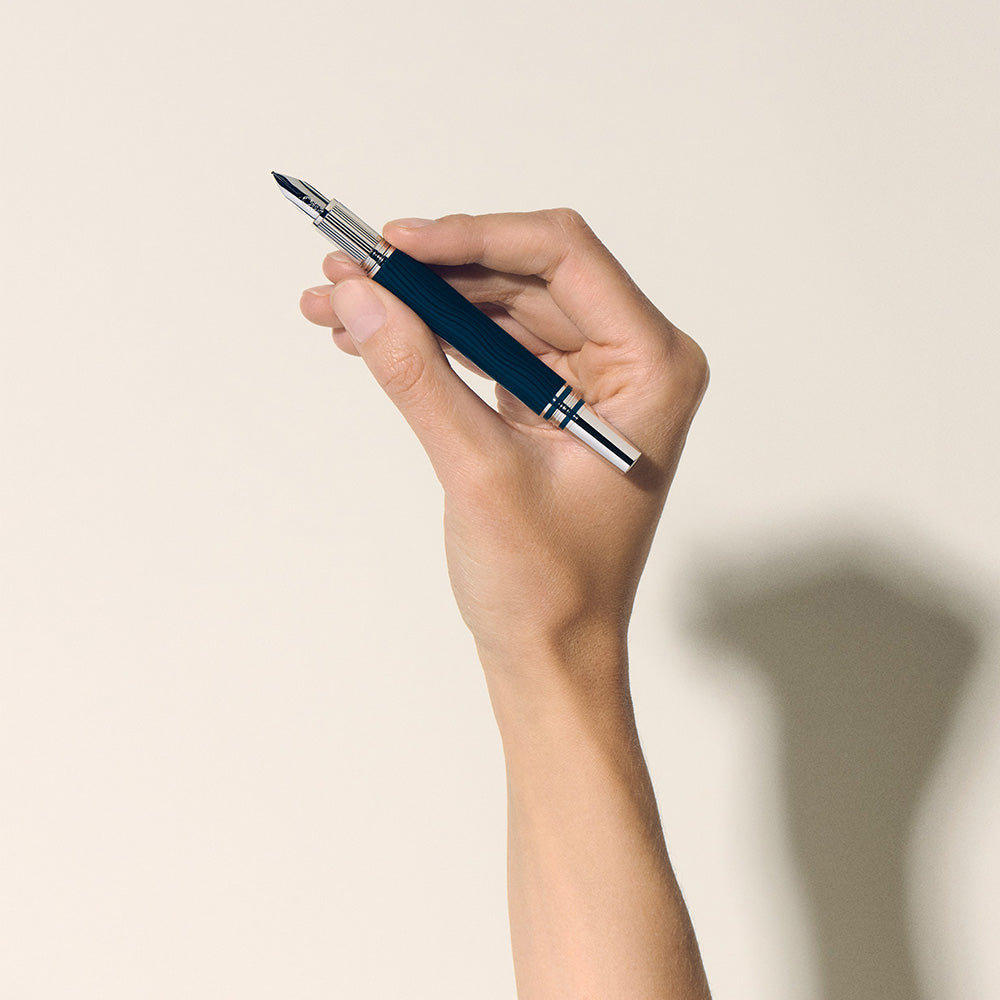 Montblanc StarWalker PolarGreen Precious Resin Fountain Pen - 14Kt Gold Rhodium-coated Fine Nib