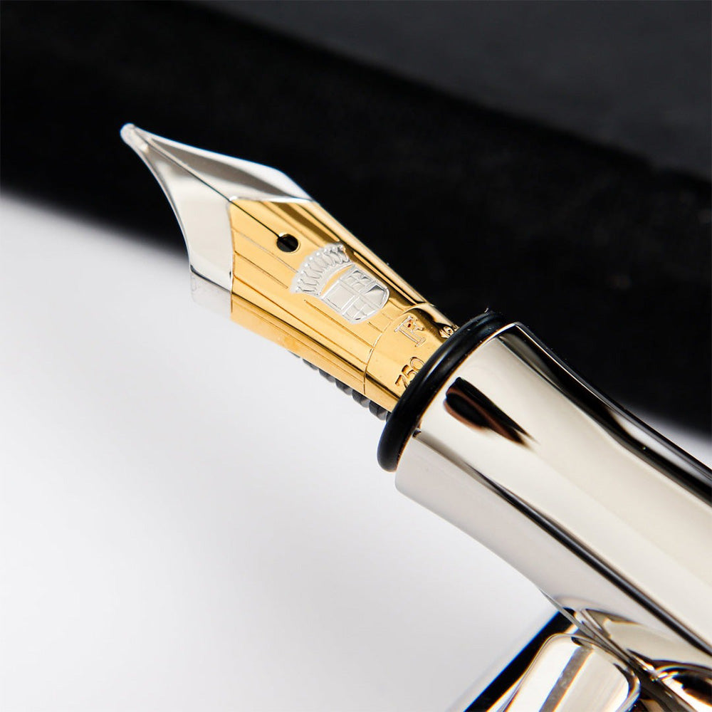 Graf von Faber-Castell Classic Anello Ebony Black Precious Resin Fountain Pen – 18Kt Gold Medium Nib