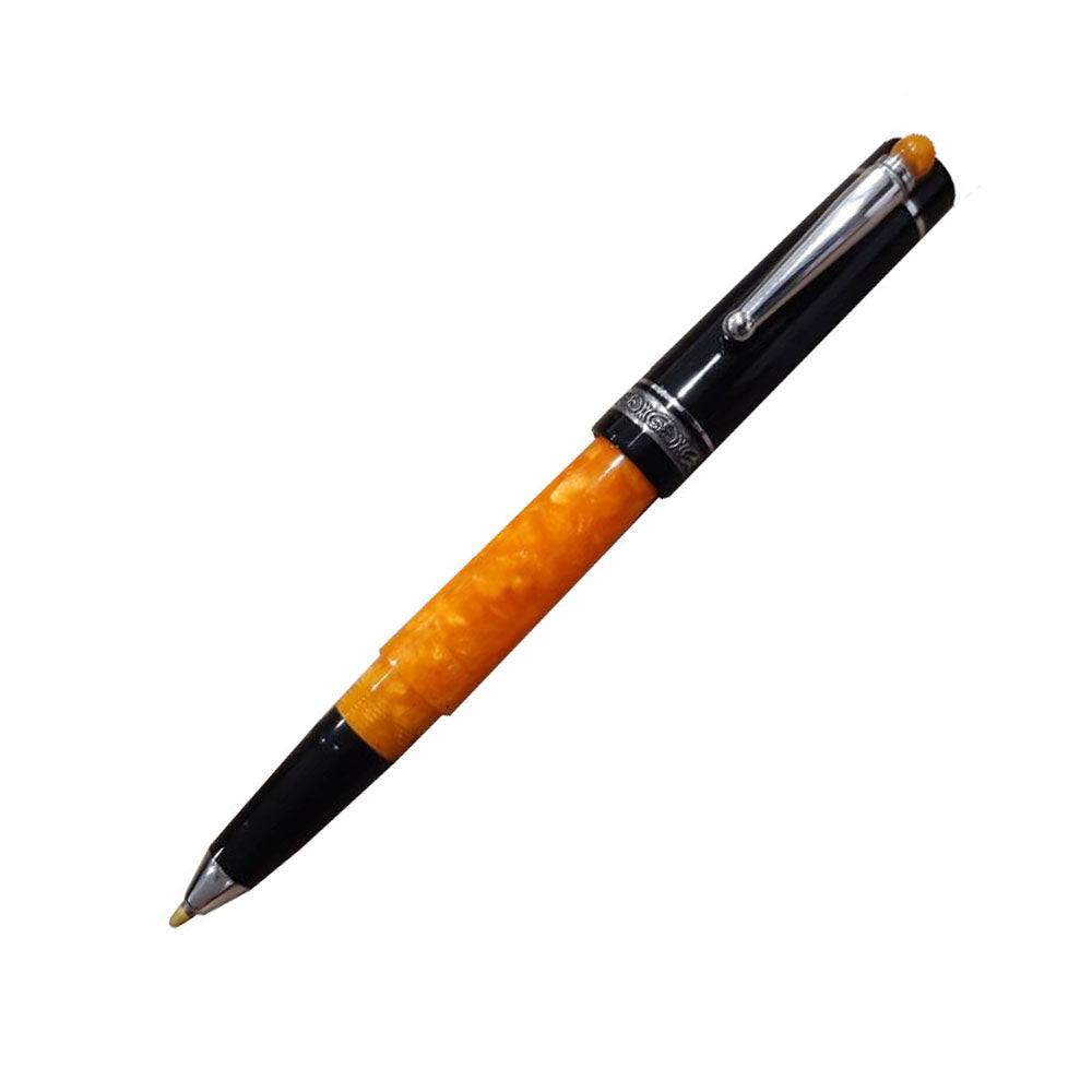 Delta We Dolcevita Black-Orange Resin Rollerball Pen The Delta Lucky We Rollerball pen is designed with a “We” integrated into the cap of the pen for luck. The cap and barrel are hand turned in black and orange resins. Black & Terracotta Orange resin with sterling silver trim Unforgettable Rollerball pen from the hand-made collection. This Ballpoint pen in every version. Threaded cap, extra large capacity refill  Hand-made, hand-turned Terracotta Orange and Solid Black resin Made In Italy