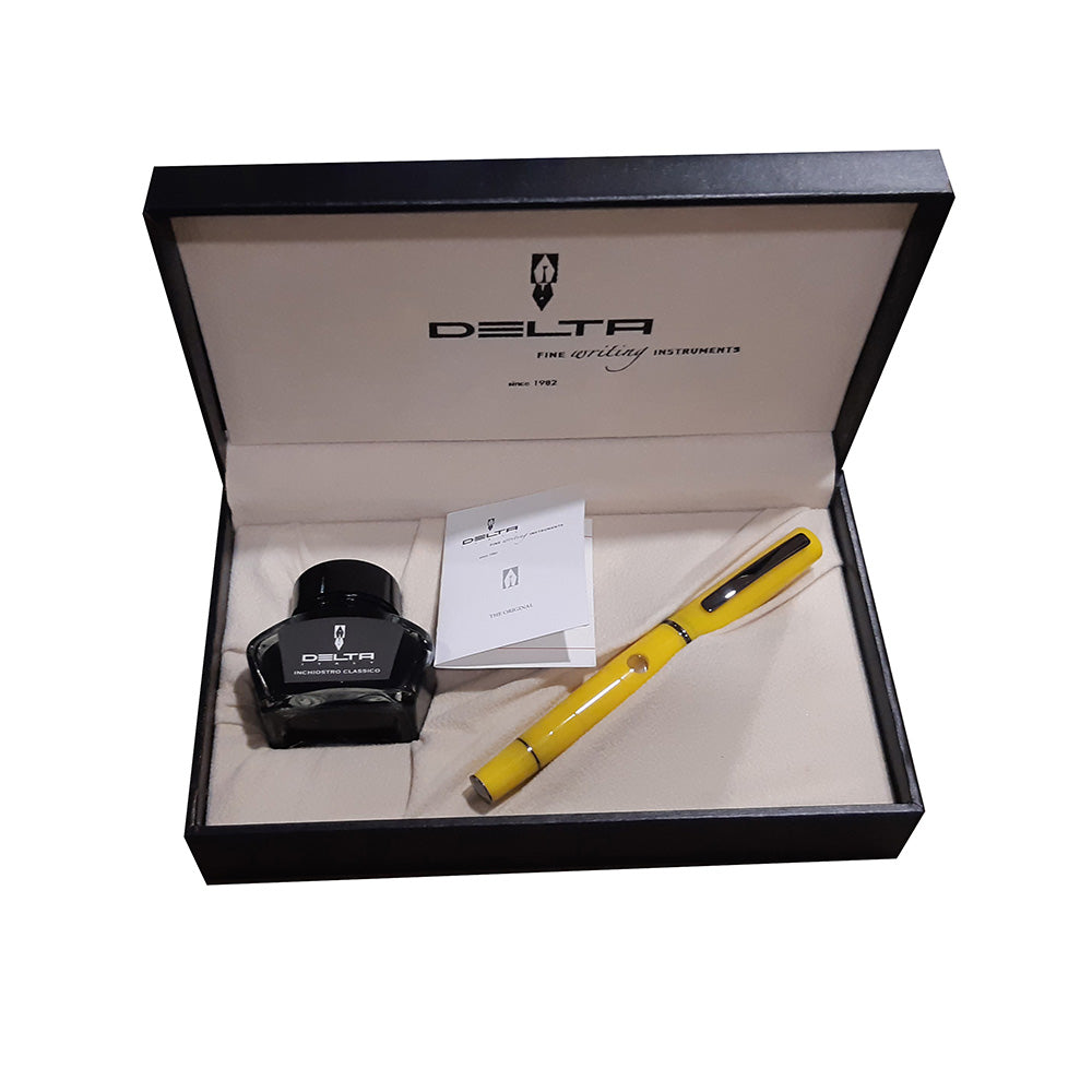 Delta Oblo Yellow Resin Black Rhodium Trim Fountain Pen – 18Kt Fusion Medium Nib