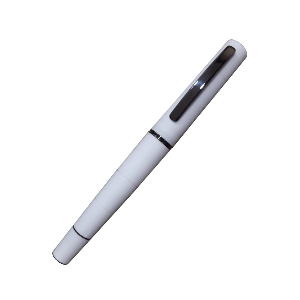 Delta Oblo White Resin with Black Rhodium Trim Fountain Pen – Medium Nib
