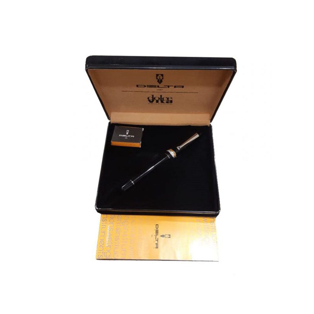 Delta Dolcevita Soiree Fusion Black Resin with Orange Ring Fountain Pen – 18kt Gold Fusion Stub Nib