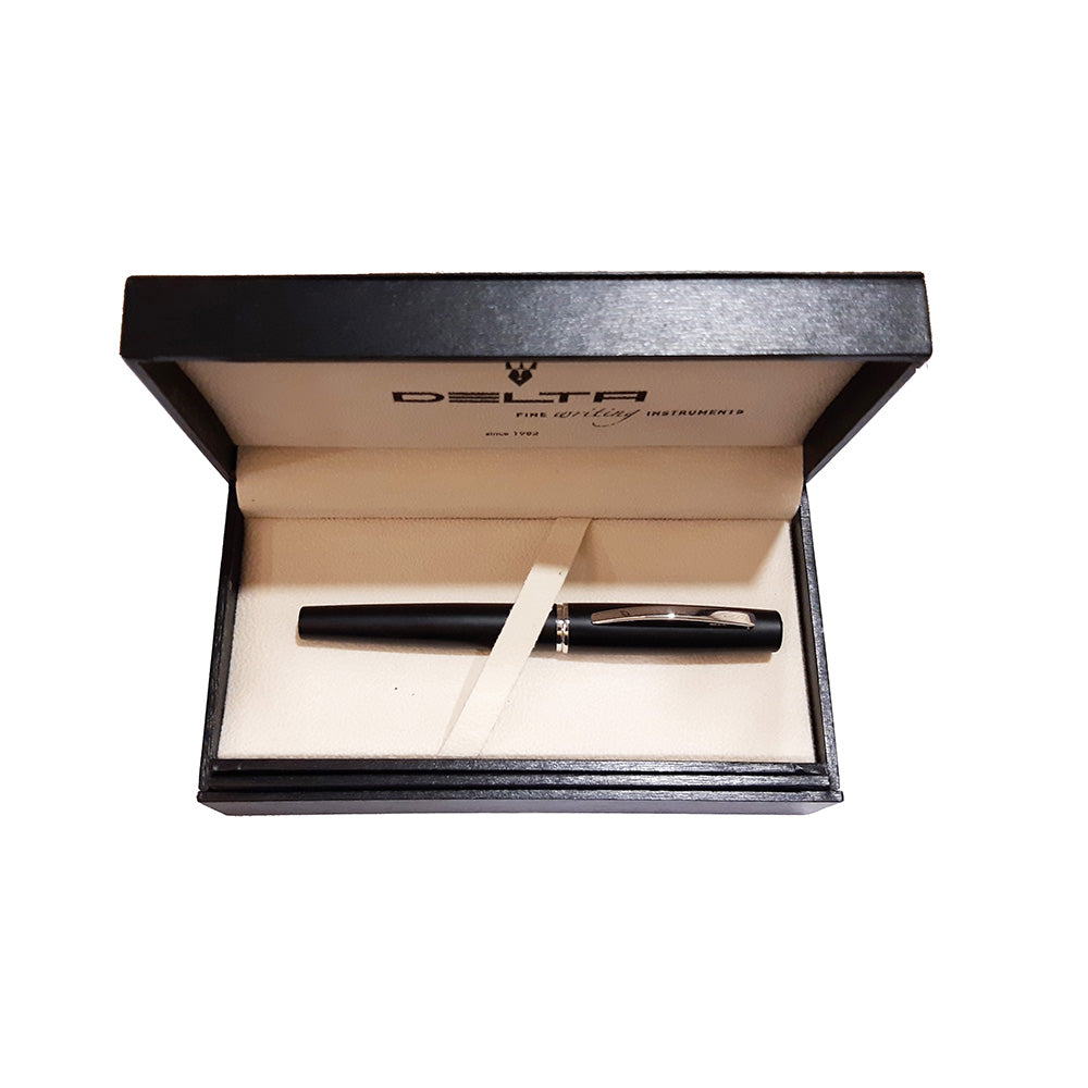 Delta Magnesium Matt Black with Rhodium Trim Fountain Pen - 18Kt Gold Fusion Medium Nib