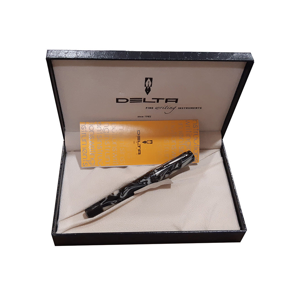 Delta The Journal Horn (Ivory) with Gunmetal Trim Rollerball Pen