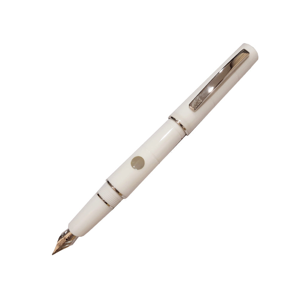 Delta Oblo White Resin with Rhodium Trim Fountain Pen - Broad Nib