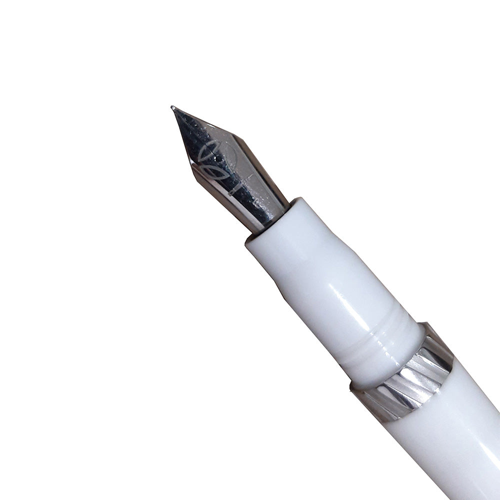 Delta Tork Momo Design White Resin with Rhodium Trim Fountain Pen – Fine Nib