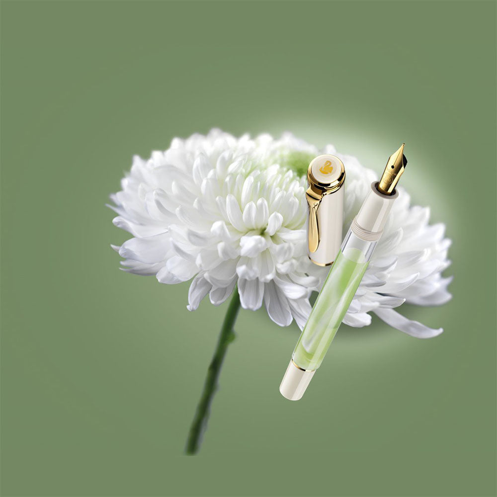 Pelikan M200 Pastel Green-White Resin with GT Fountain Pen - Broad Nib