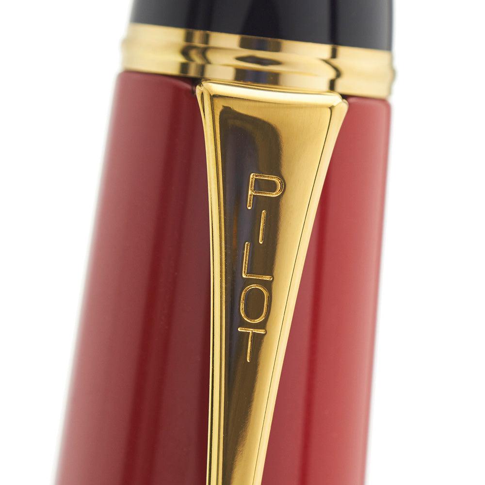 Pilot Custom Urushi Vermillion Red GT Fountain Pen - 18Kt Gold Fine-Medium Nib
