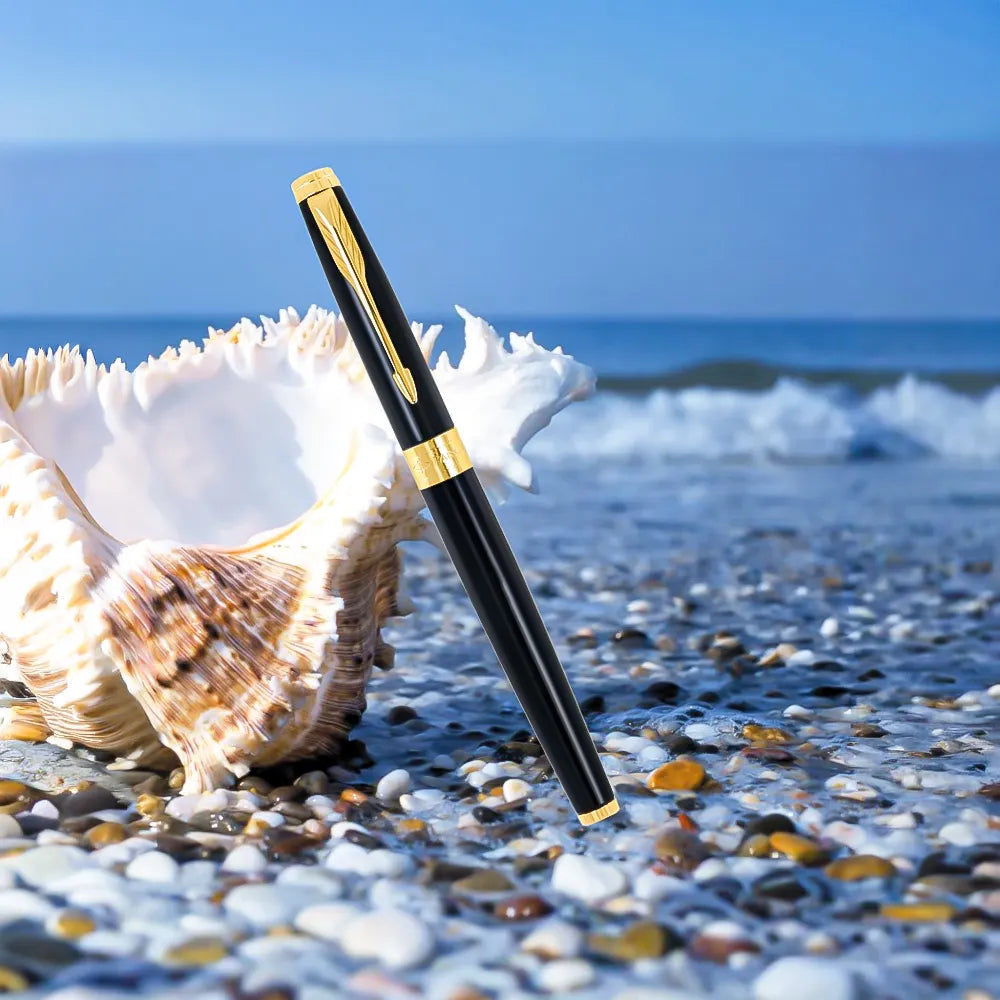 Parker Aster Lacque Black Gold Trim Rollerball Pen With Pop-Up Credit Card Holder