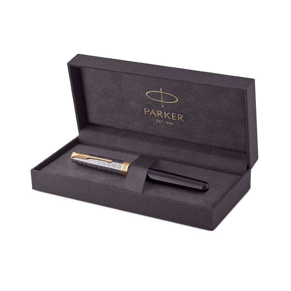 Parker Sonnet Metal & Black Lacquer Gold Trim Fountain Pen - 18Kt Gold Rhodium-Plated Fine Nib