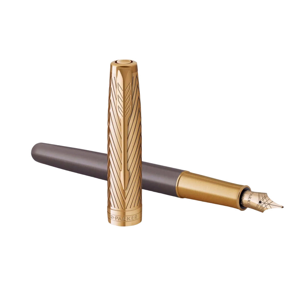 Parker Sonnet Pioneers Collection Grey Lacquer GT Fountain Pen - 18Kt Gold Medium Nib