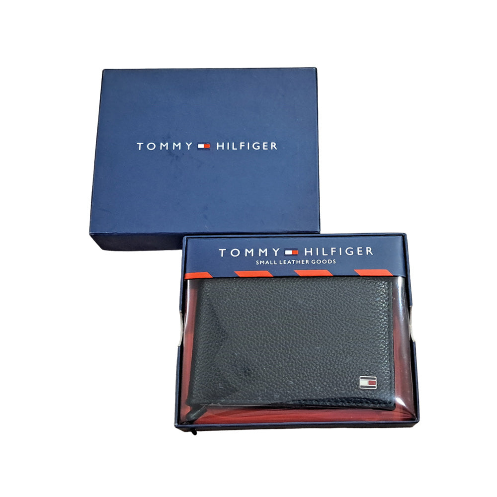 Tommy Helfiger SLG Black Chase Leather Global Coin Wallet