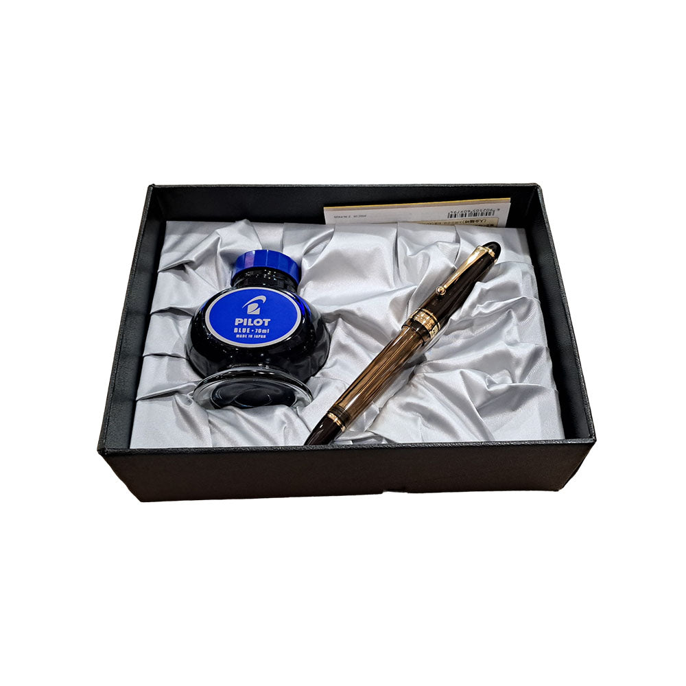 Pilot Custom 823 Transparent Brown Fountain Pen with Ink Bottle - 14Kt Gold Broad Nib