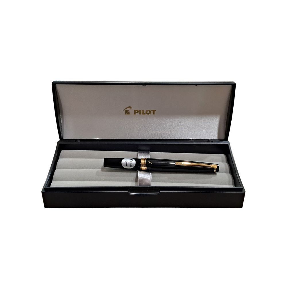 Pilot Elite 95s Black Resin with GT Fountain Pen - 14Kt Gold Medium Nib