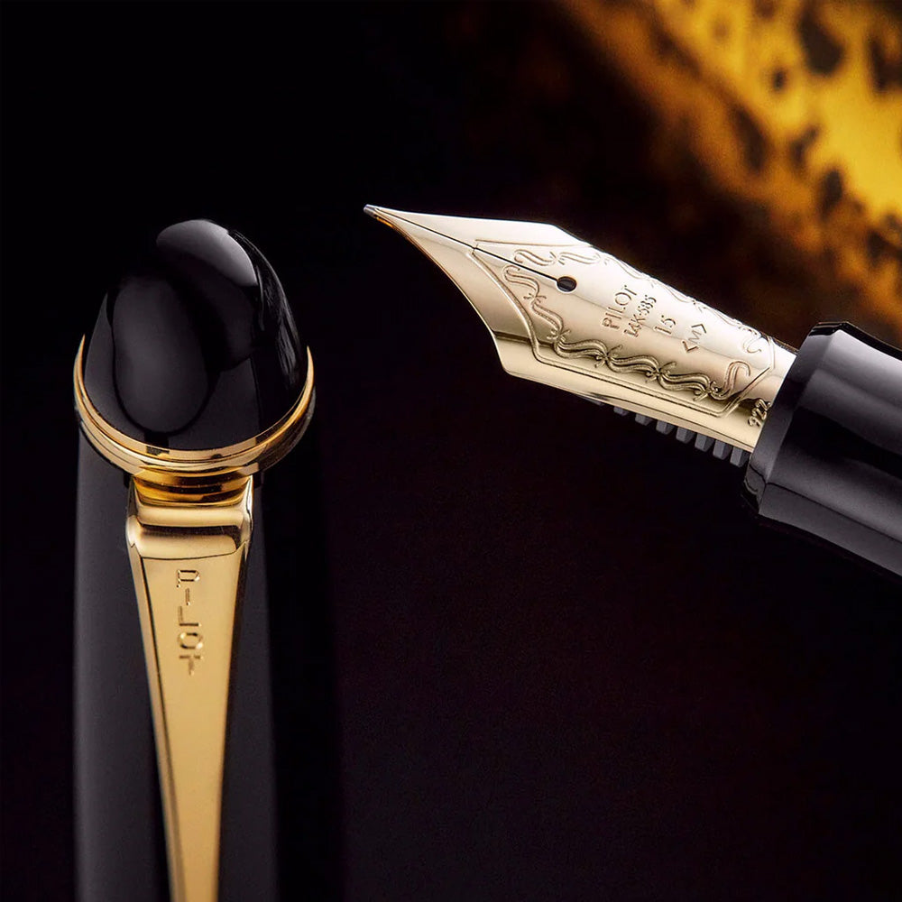 Pilot Custom 743 Black GT Fountain Pen – 14Kt Gold Fine-Medium Nib