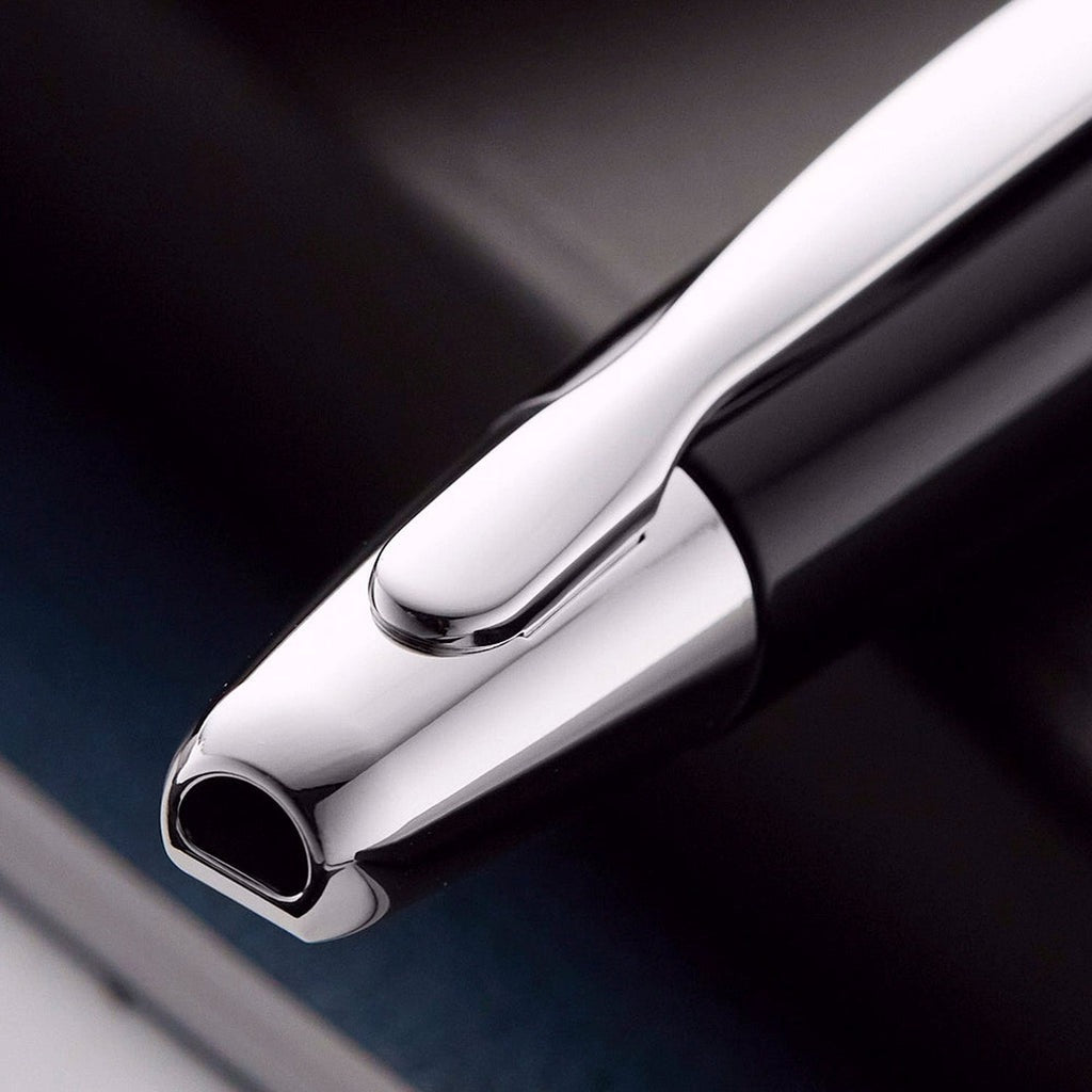 Pilot Capless Black/Rhodium RH Fountain Pen - 18Kt Gold Rhodium-Plated Broad Nib