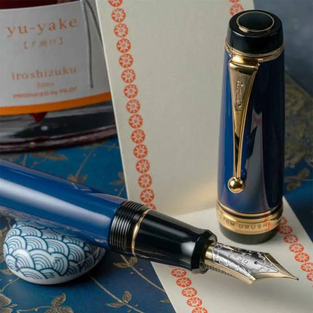 Pilot Custom Urushi Blue Resin GT Fountain Pen - 18Kt Gold Nib