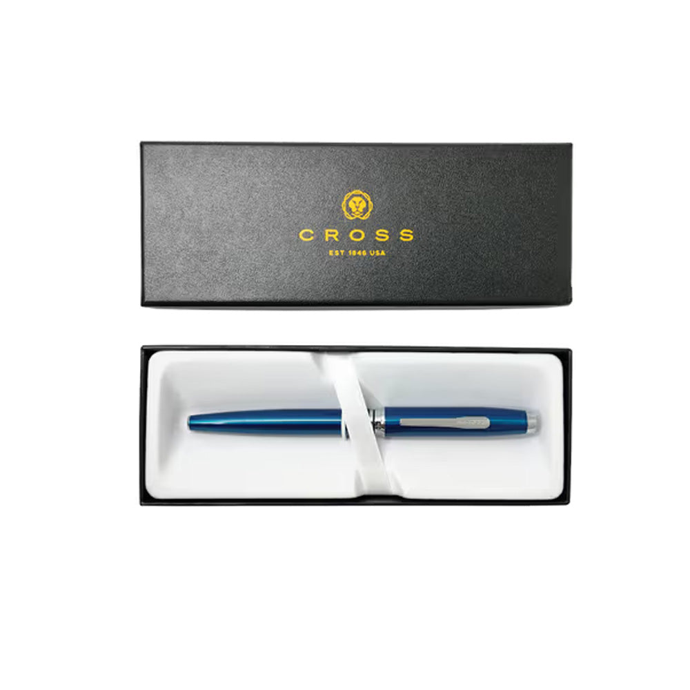 The Coventry fountain pen impresses with its strong profile, rich sheen, and polished contrasting appointments. This stylish writing instrument is the perfect gift for those who want to elevate their writing experience every day. Rich blue lacquer with polished chrome appointments Polished chrome-plated appointments Click-off cap Stainless steel, fine nib  Specially formulated ink flows flawlessly and dries quickly Presented in a premium gift box