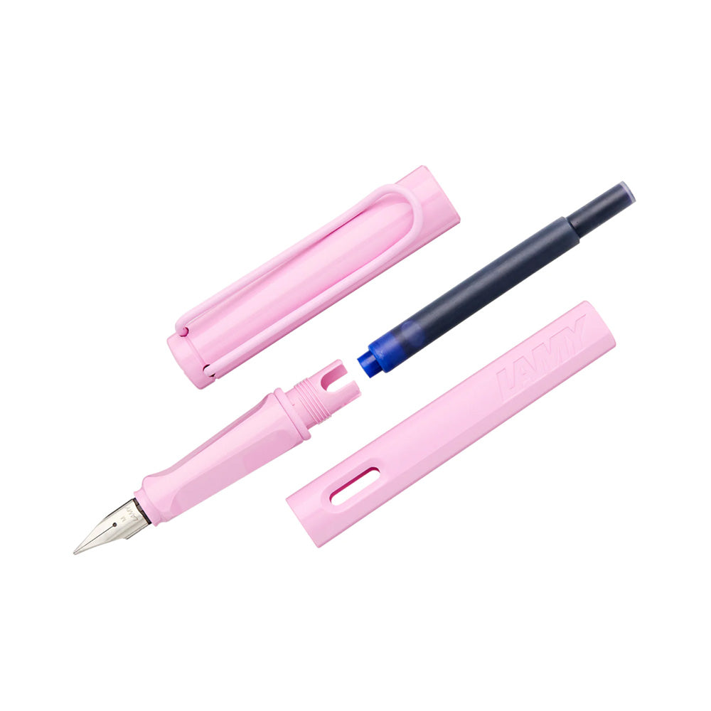 Write Different LAMY safari light rose Fountain pen M Many attractive colours, timeless design, perfect ergonomics. These are just some of the reasons that the LAMY safari is one of the most popular writing instruments worldwide. Distinctive recessed grip guarantees writing comfort. Sturdy plastic, shiny light rose/ matching colour metal clip / ergonomic grip / steel nib, polished / with ink cartridge LAMY T 10 blue / with converter Z 28