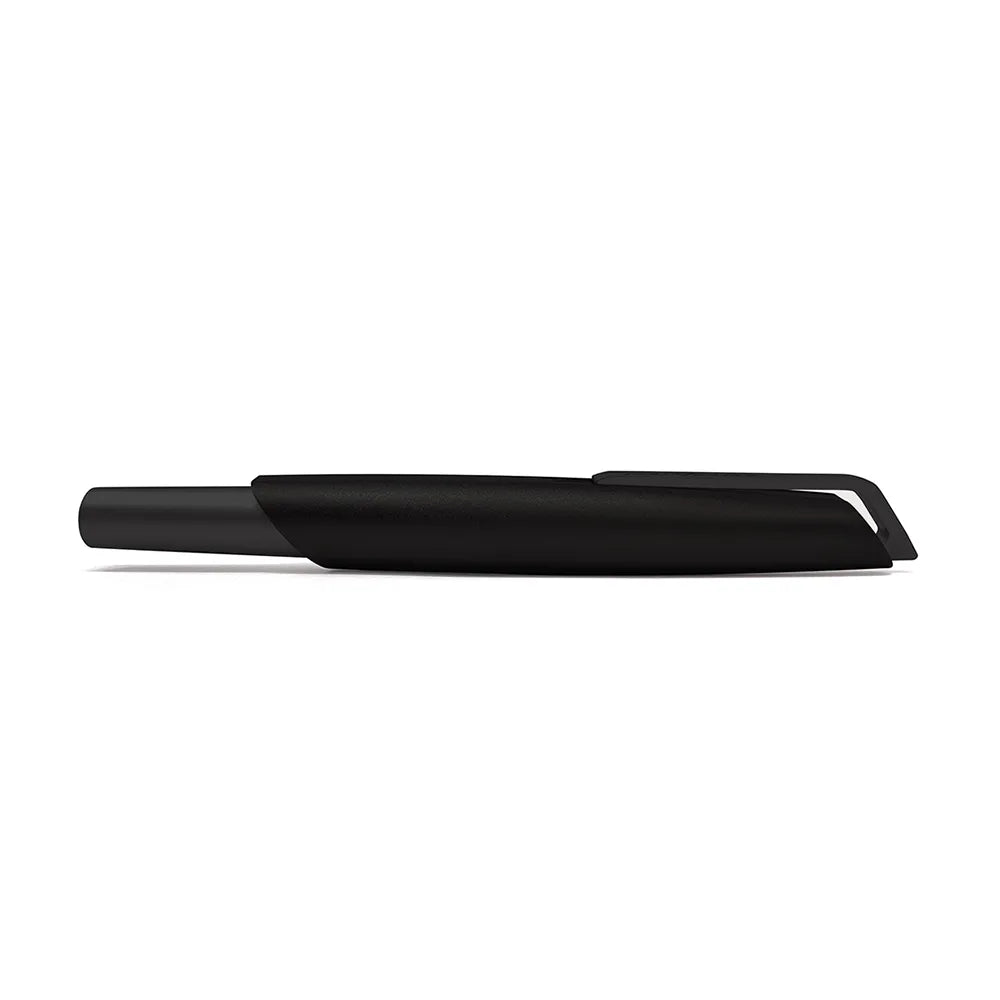 The Pininfarina PF GO Fountain Black is an exclusive fountain pen crafted with an aluminum body and equipped with a stainless steel nib featuring an iridium tip. The Black Edition of the Pininfarina GO collection combines refined design and everyday usability, offering a writing instrument capable of leaving a lasting impression.