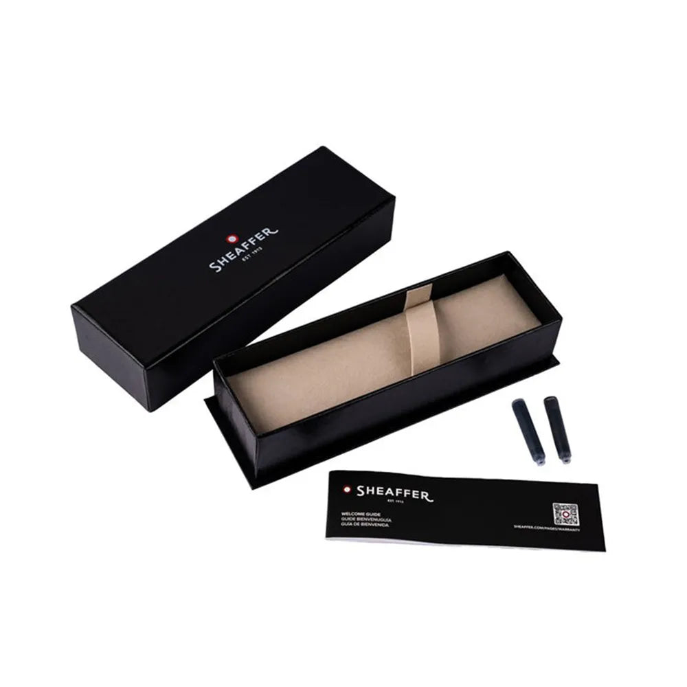 Sheaffer VFM 9422 Polished Chrome With Gold-Plated Trim Fountain Pen - Medium Nib