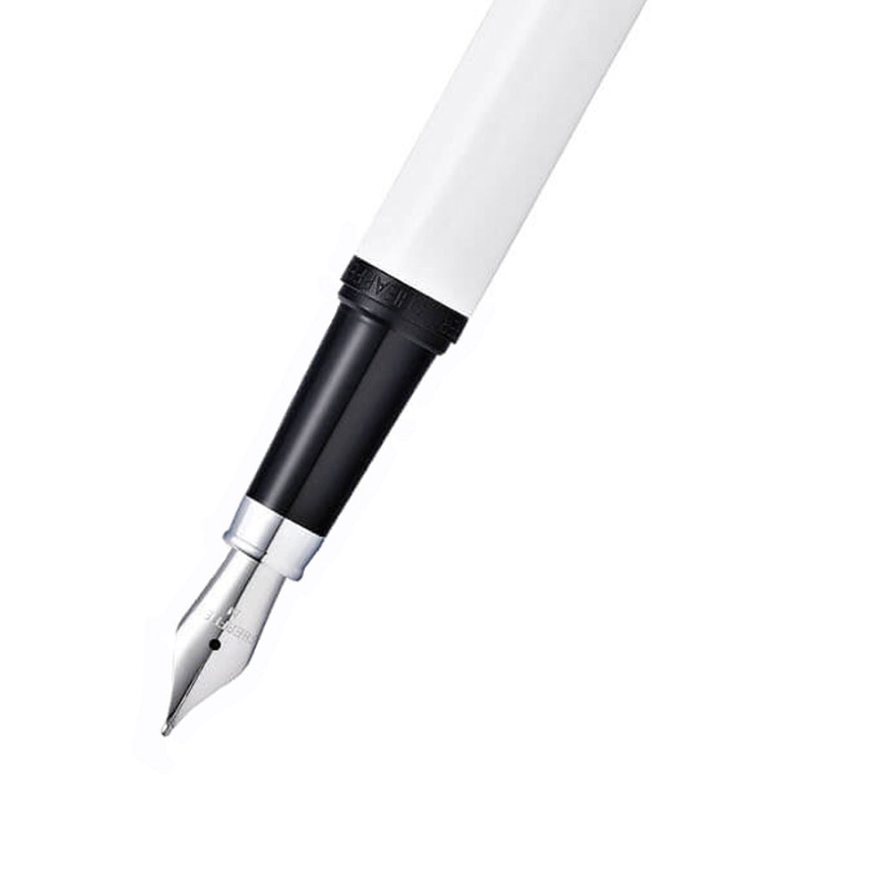 ALWAYS APPROPRIATE The popular Sheaffer VFM makes an impact with its modern, tapered silhouette. Its performance is backed by the Sheaffer White Dot, Sheaffer’s symbol of writing excellence. Glossy White and Matte Black Trim Flexible, stainless-steel, Medium nib Modern, tapered silhouette Features the Sheaffer White Dot, the trademark symbol of writing excellence Comes in a variety of finishes to suit any taste Presented in a smart gift box Country of Origin : Hong Kong