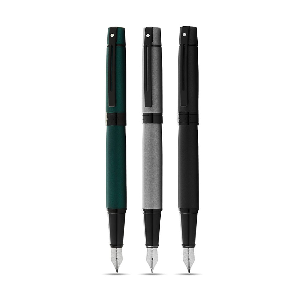 Sheaffer Gift 300 9343 Matte Black with Polished Black Trims Fountain Pen - Medium Nib