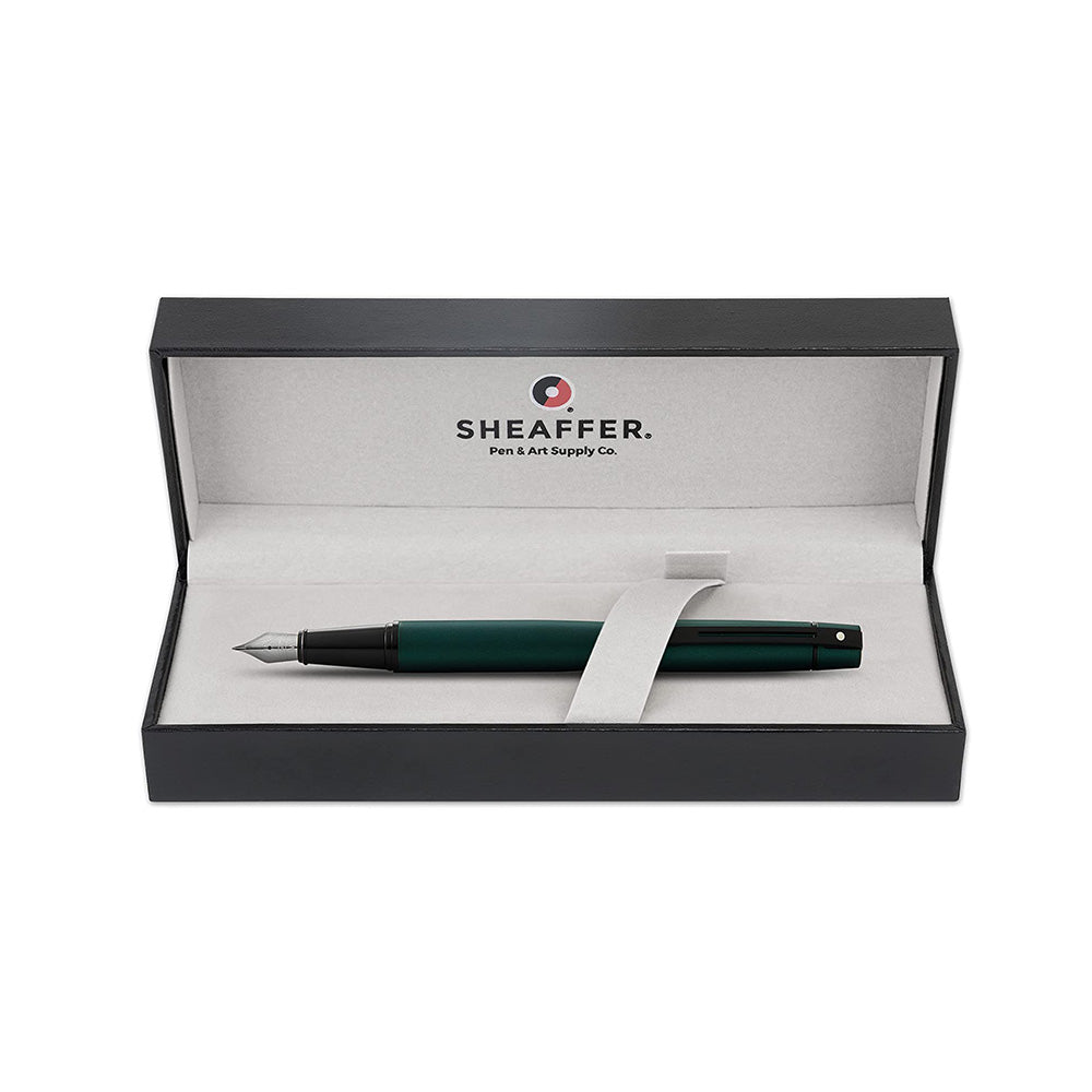 Sheaffer 300 9346 Matte Green with Polished Black Trim Fountain Pen - Medium Nib