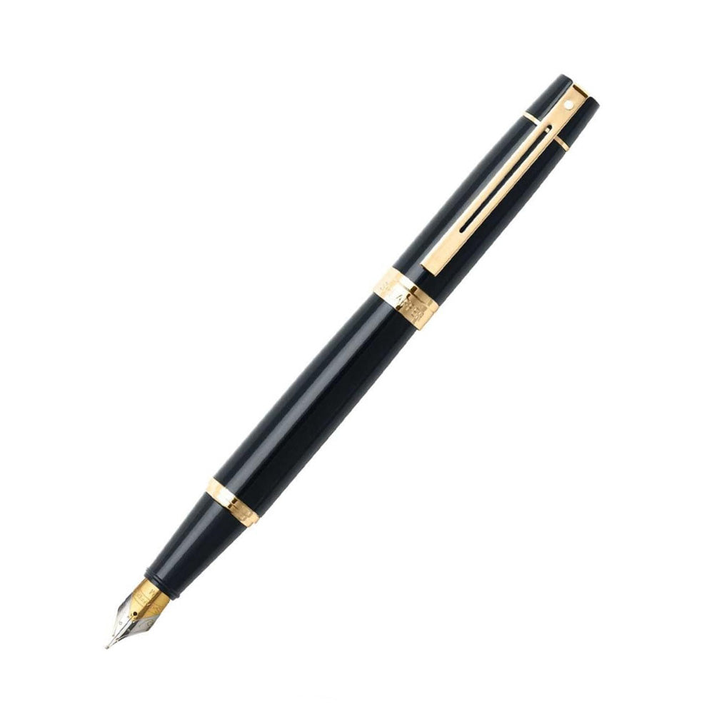 Sheaffer Giftset 300 G9325 Glossy Black with Gold Trim Fountain Pen – Medium Nib with Pen Pouch