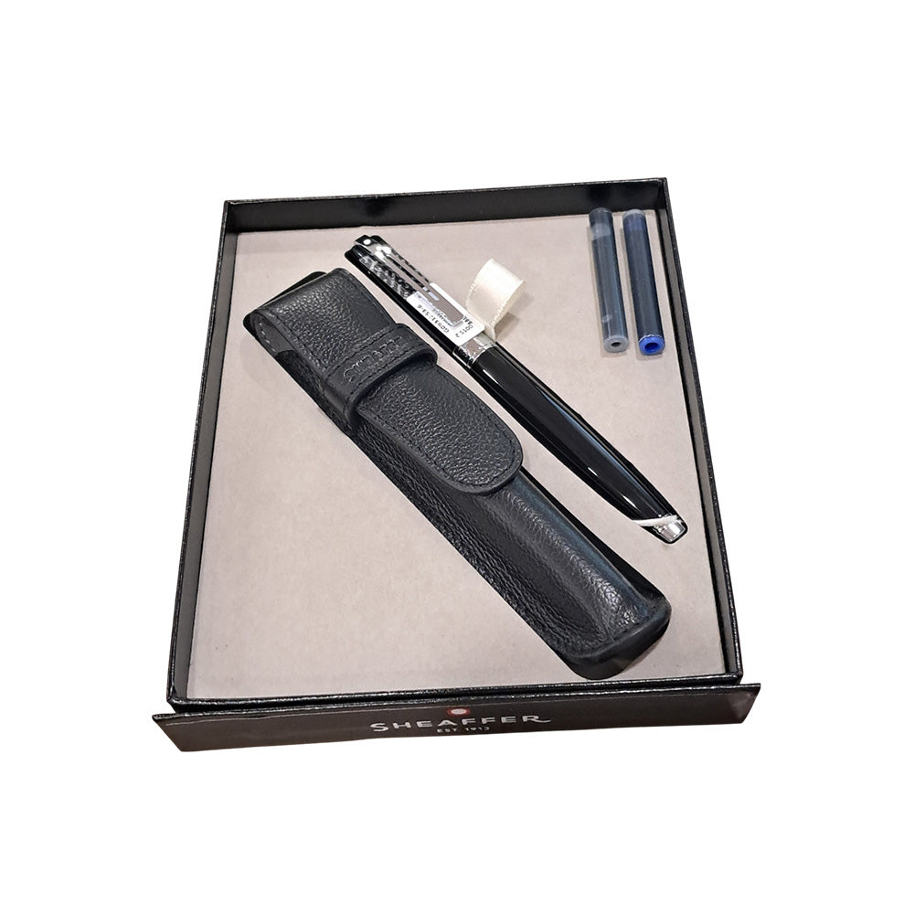 Sheaffer Giftset 300 G9312 Glossy Black with Chrome Trim Fountain Pen - Medium Nib with Pen Pouch