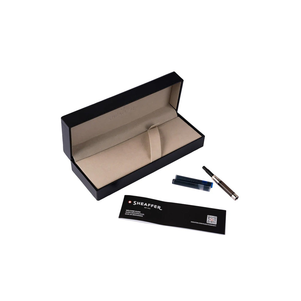 Sheaffer Sagaris E9471 Gloss Black with Gold Tone Trim Fountain Pen - Medium Nib