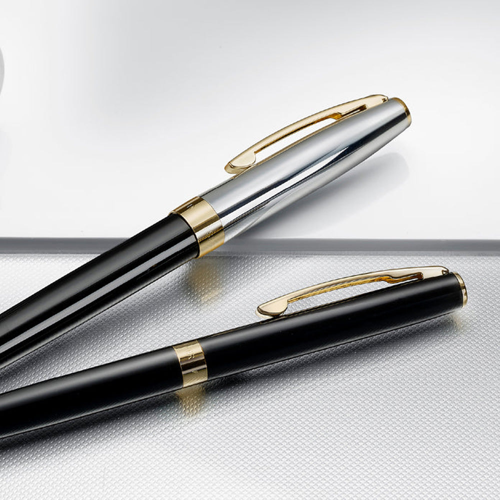 Sheaffer SAGARIS E9475 Gloss Black Barrel and Chrome Cap With Gold Tone Trim Fountain Pen - Medium Nib