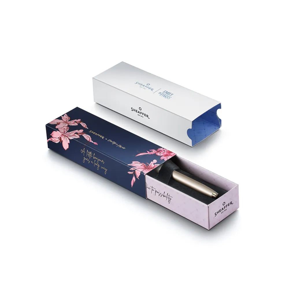 Sheaffer 100 Emily in Paris 9377 Champagne Gold Finish Body & Trims & Bow-Shaped Clip Emblem Rollerball Pen